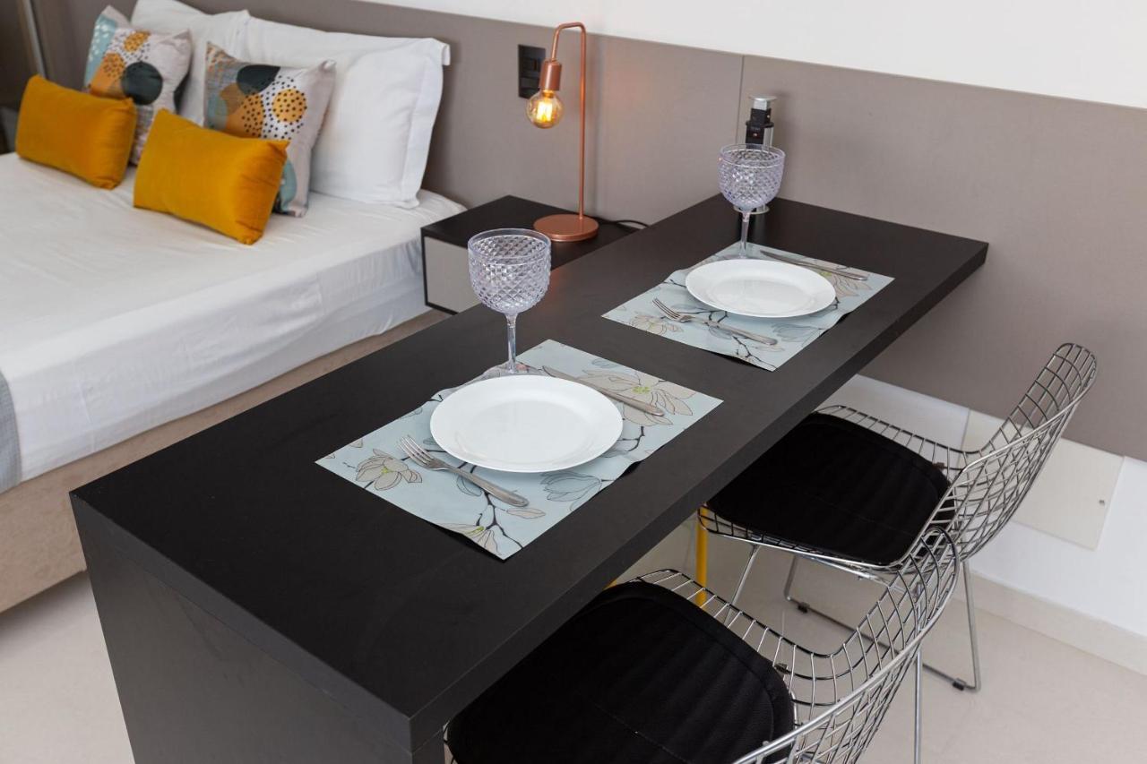 Easy Star - Studio Amplo E Confortavel No Campo Belo - Np01G Apartment Sao Paulo Bagian luar foto